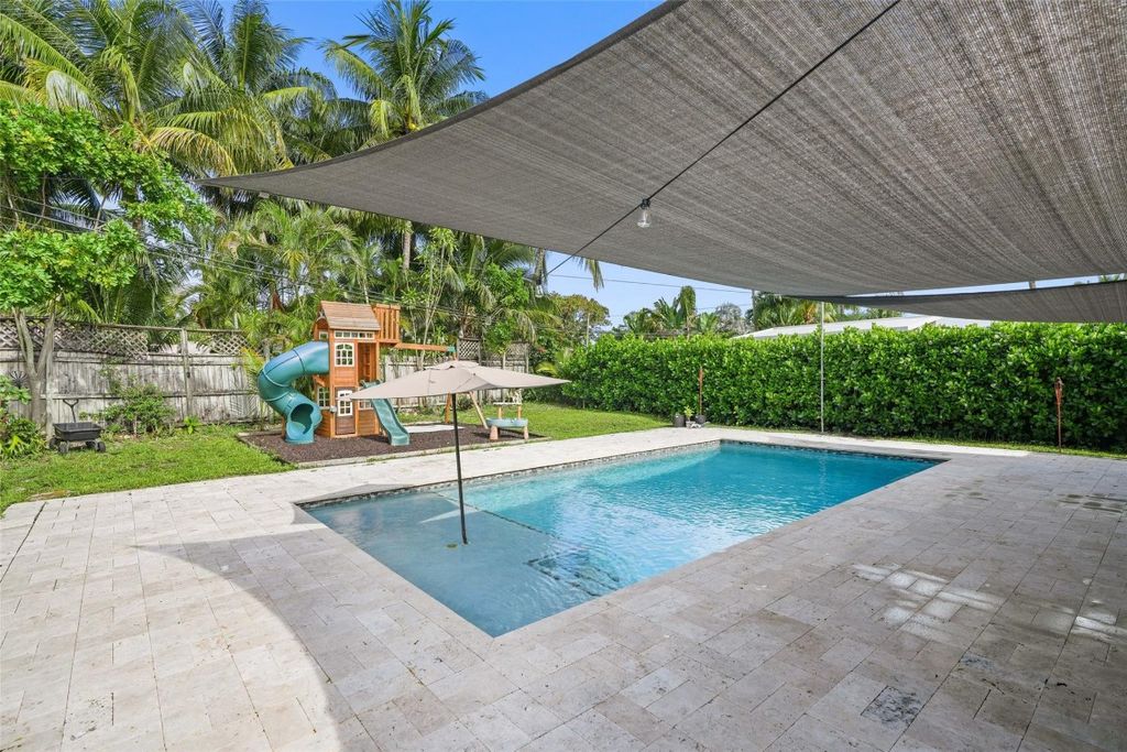 Photo of 2251 SW 33rd Avenue, Fort Lauderdale, FL 33312 (MLS # F10515214)