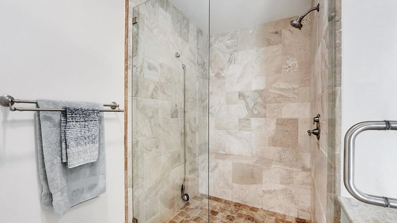 HARBOR VILLAGE SEC G - Residential