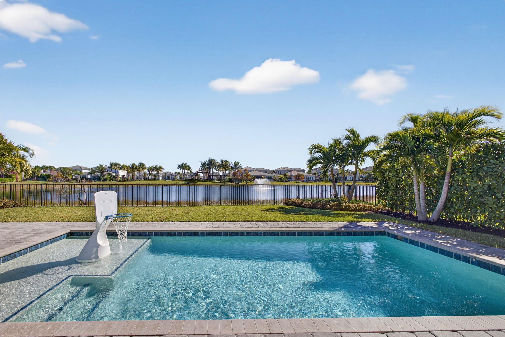 AVENIR SITE PLAN 1 POD - Residential