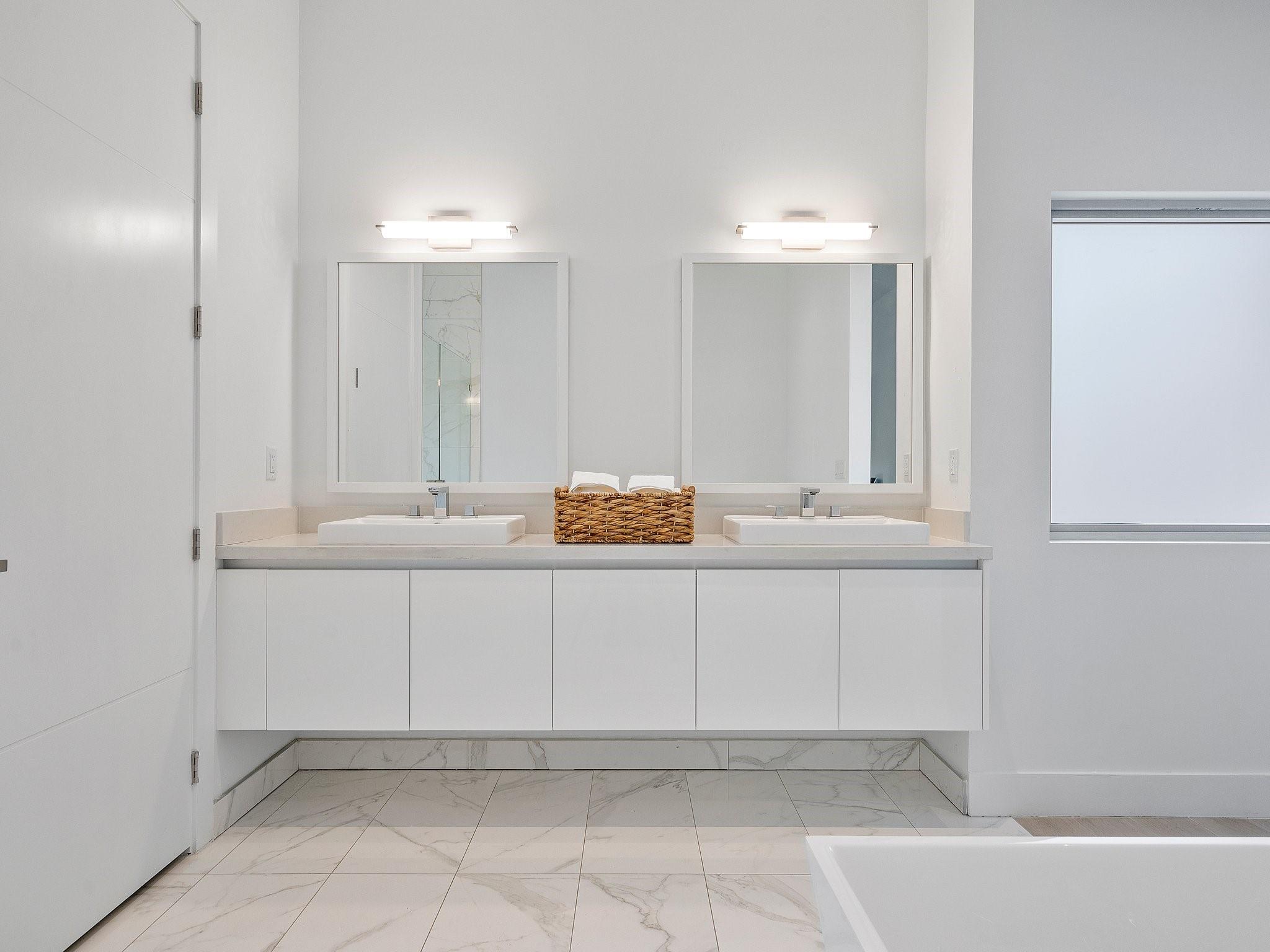 BOTANIKO WESTON - Residential