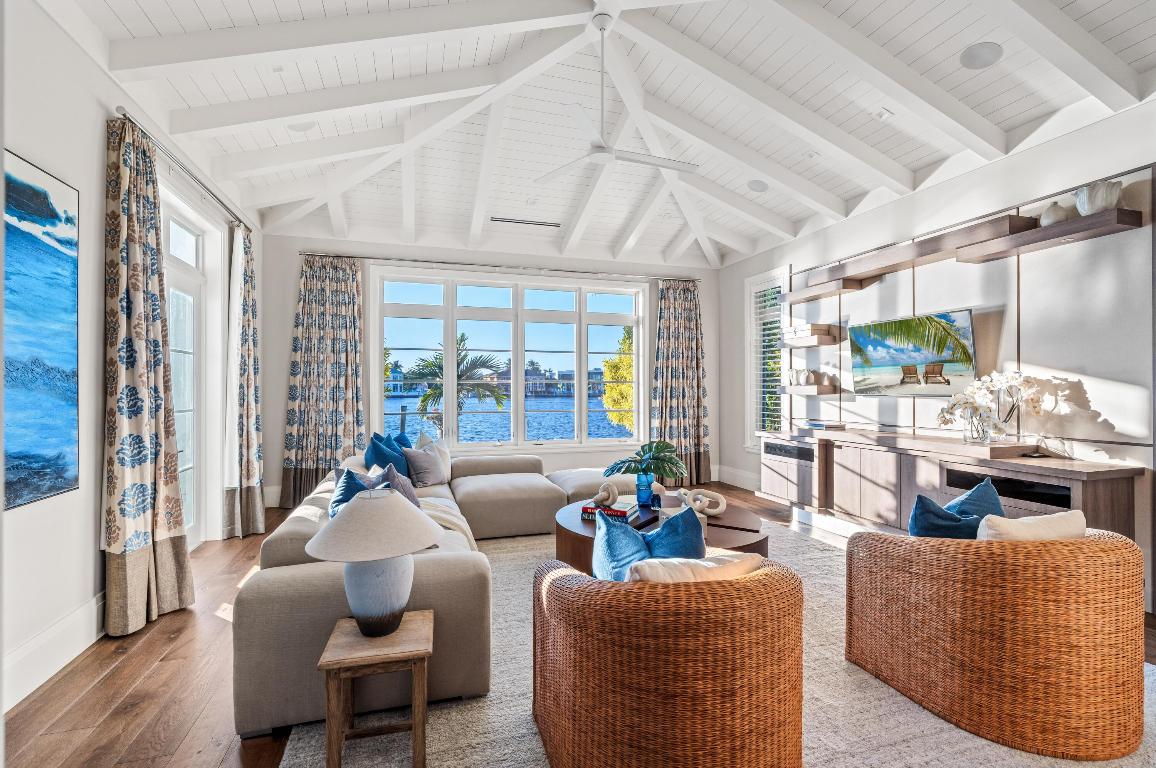 SEAGATE EXT - Residential