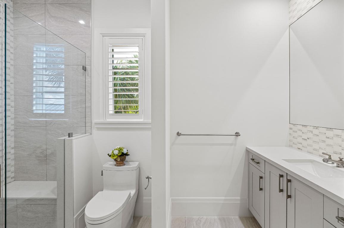 SEAGATE EXT - Residential