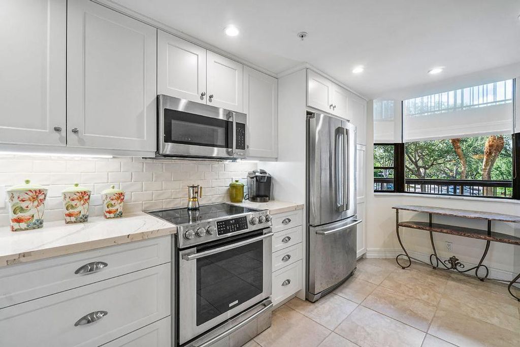 Photo of 6420 Boca Del Mar Drive #201, Boca Raton, FL 33433 (MLS # R11169954)