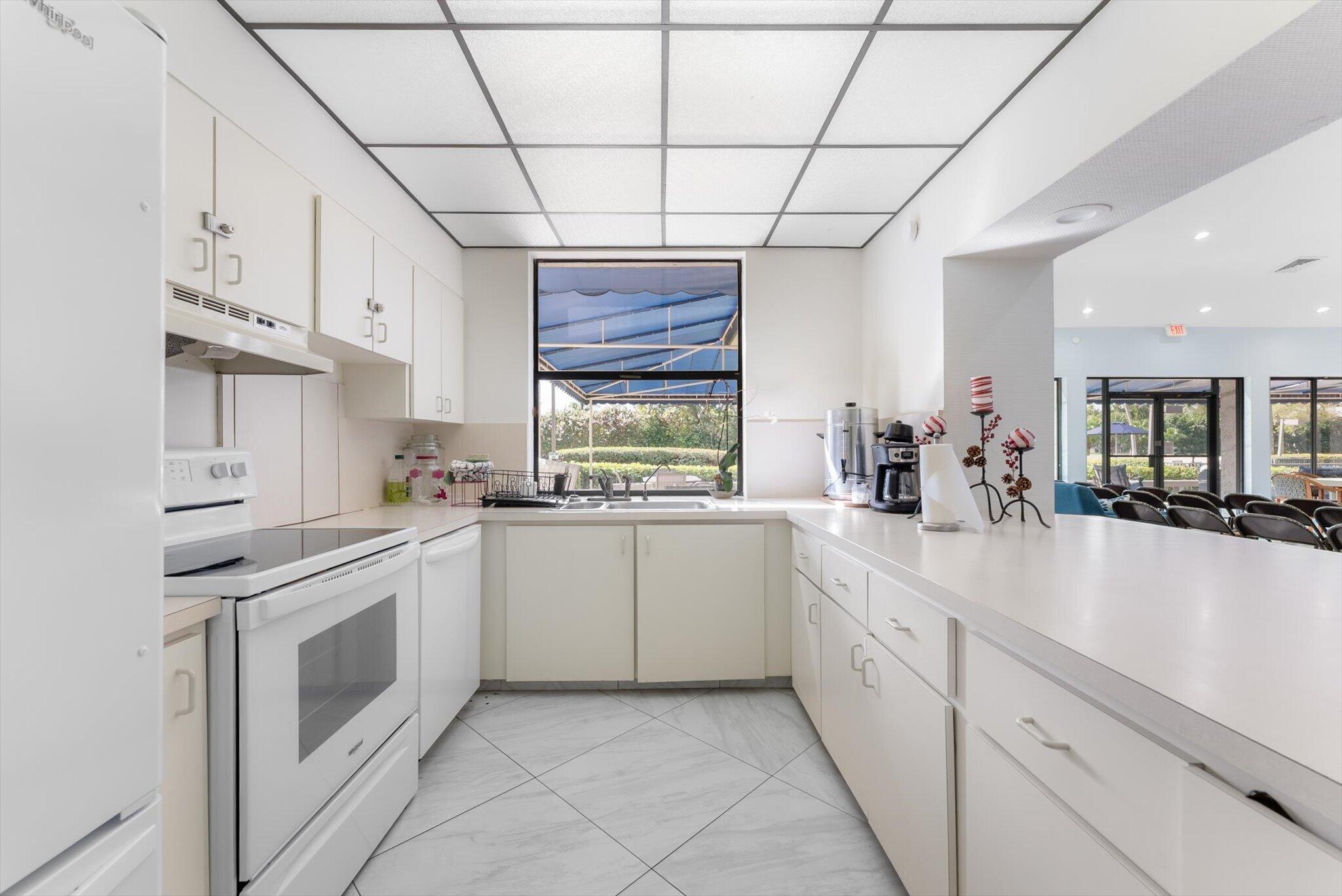 GLENS CONDO - Residential