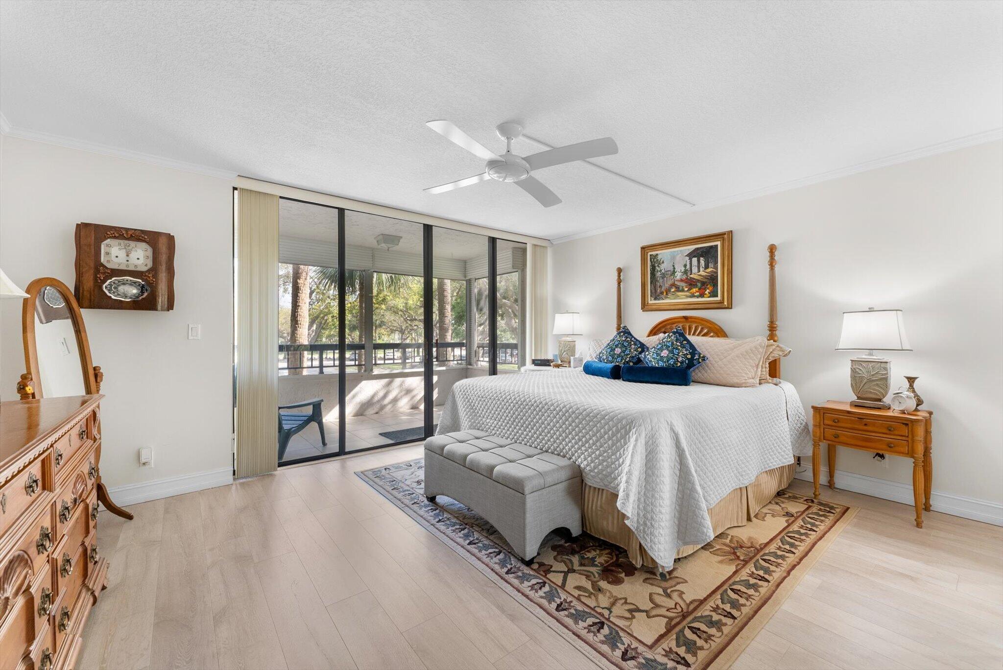 GLENS CONDO - Residential