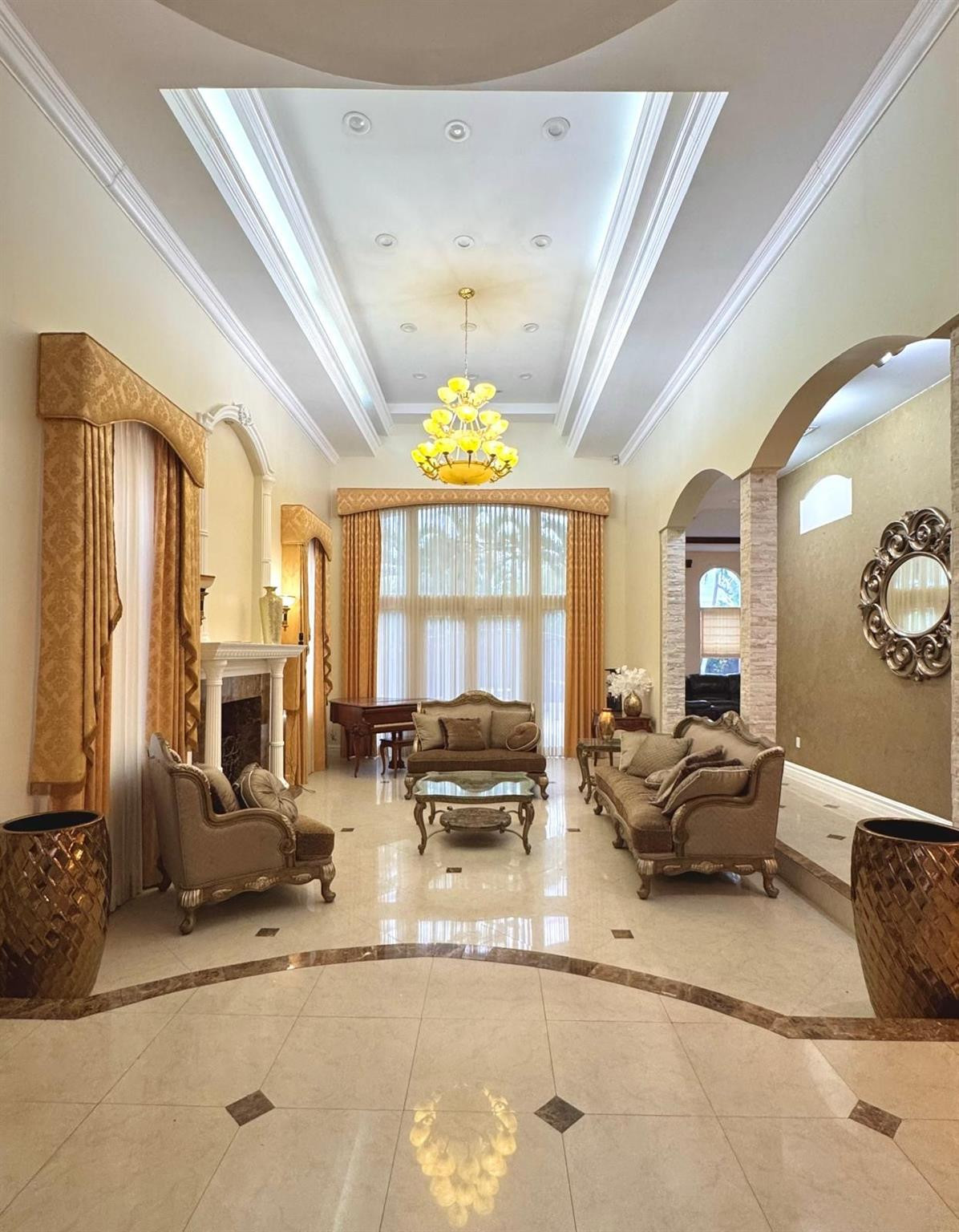 5981 SW 37th Terrace