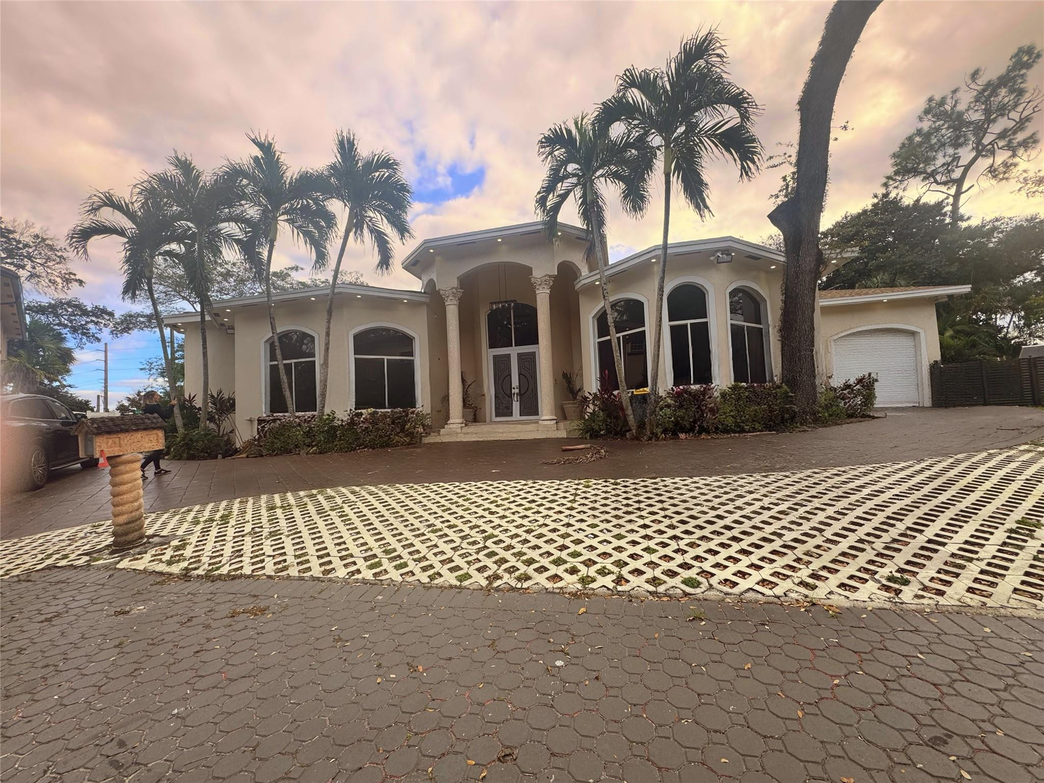 Stirling Oaks Estates 77- - Residential