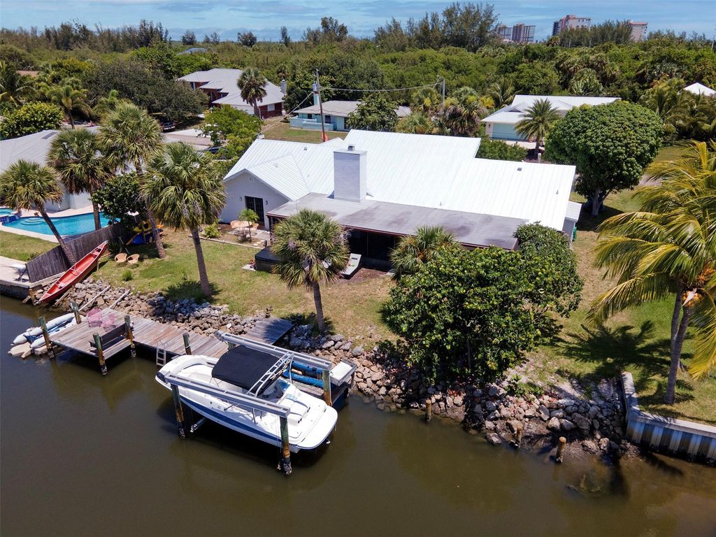 Photo of 929 Jackson Way, Hutchinson Island, FL 34949 (MLS # F10508011)