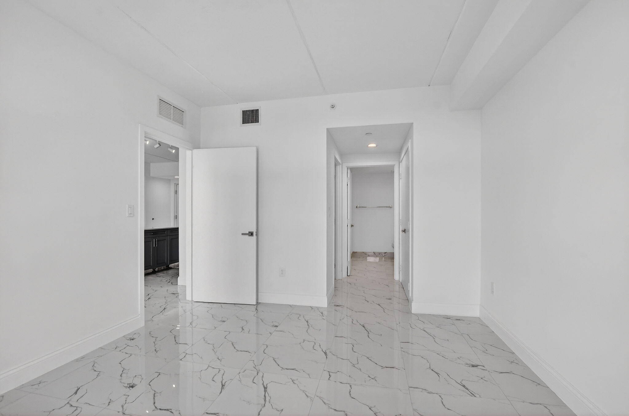 BOCA VILLA APTS - Residential Lease