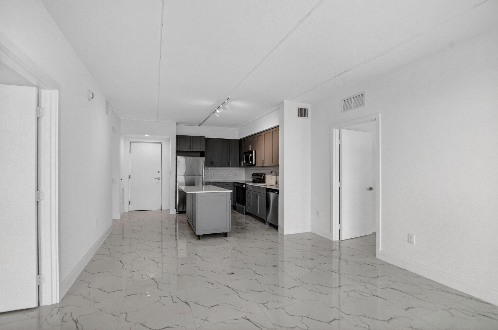 BOCA VILLA APTS - Residential Lease