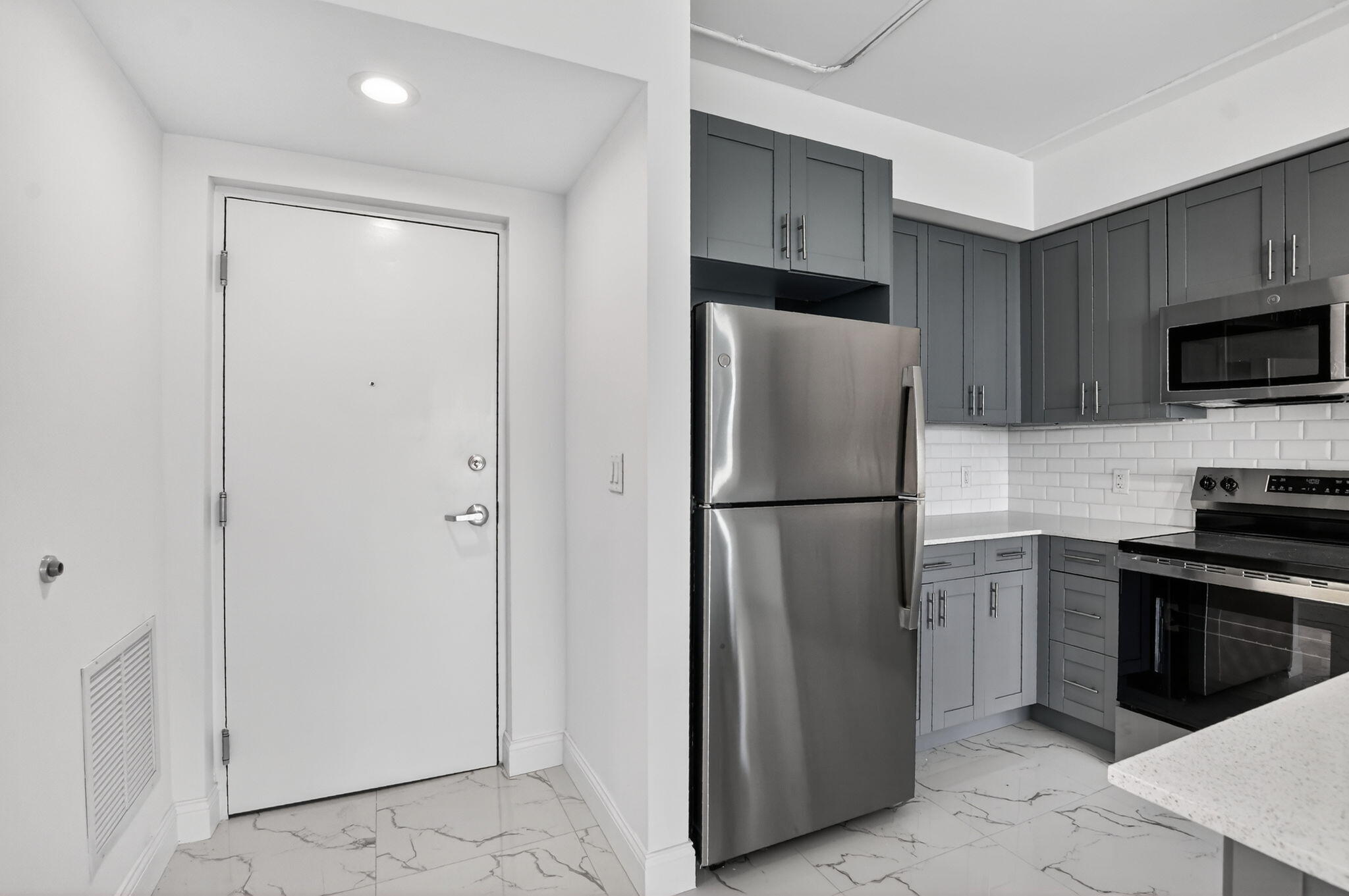 BOCA VILLA APTS - Residential Lease