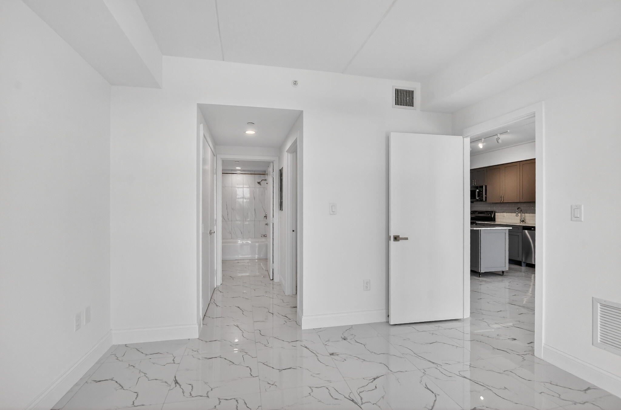 BOCA VILLA APTS - Residential Lease