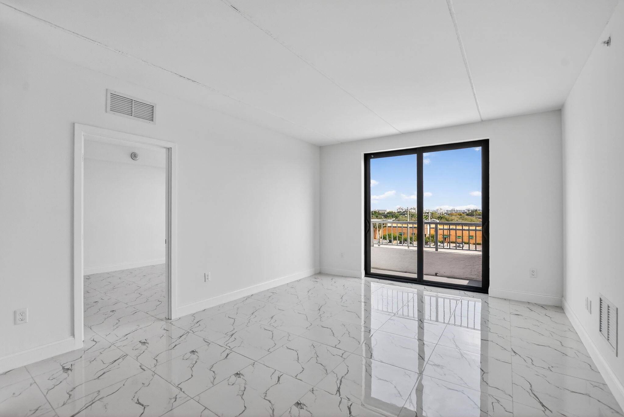 BOCA VILLA APTS - Residential Lease