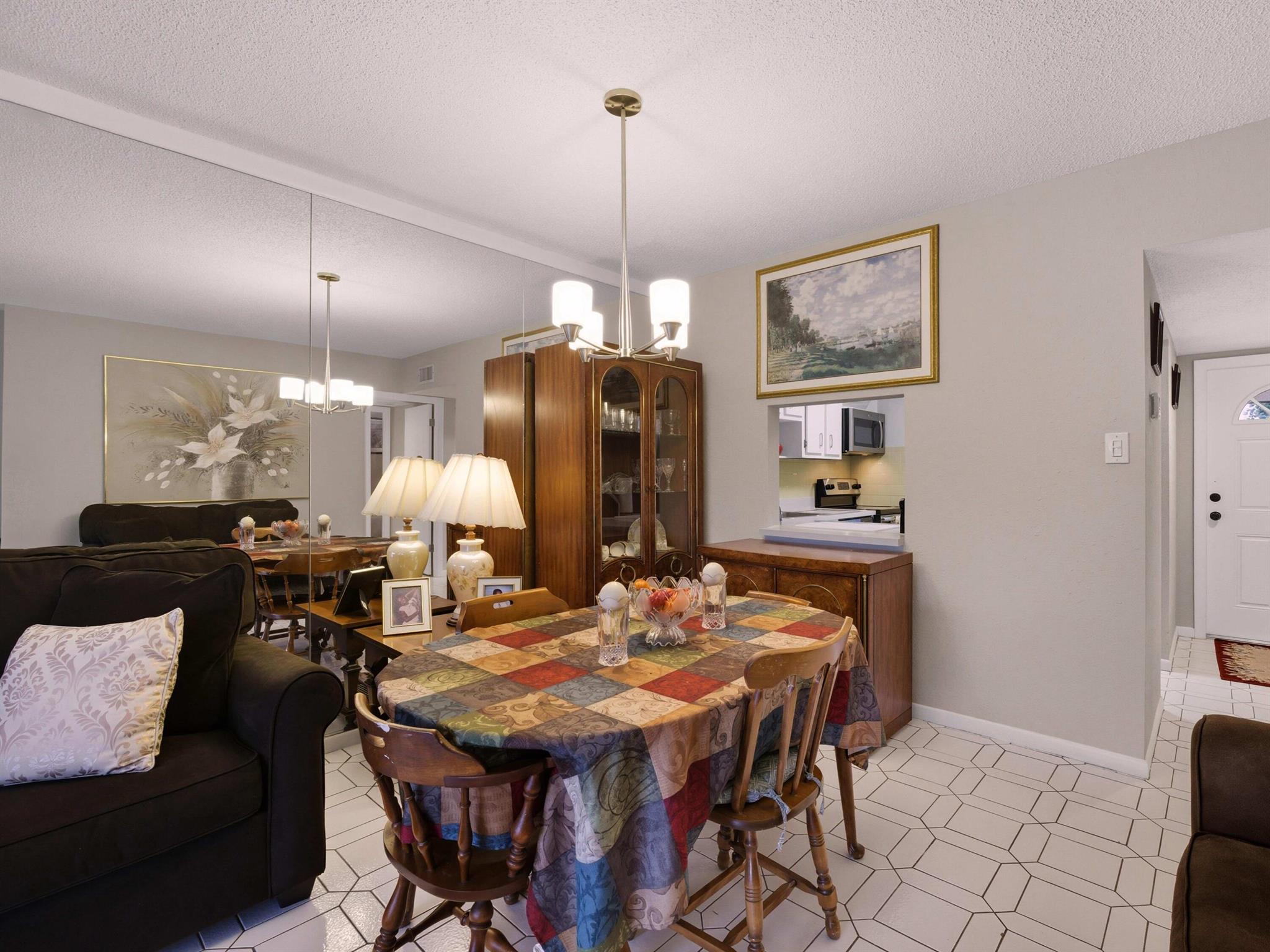 ORIOLE GARDENS TWO 67 CON - Residential