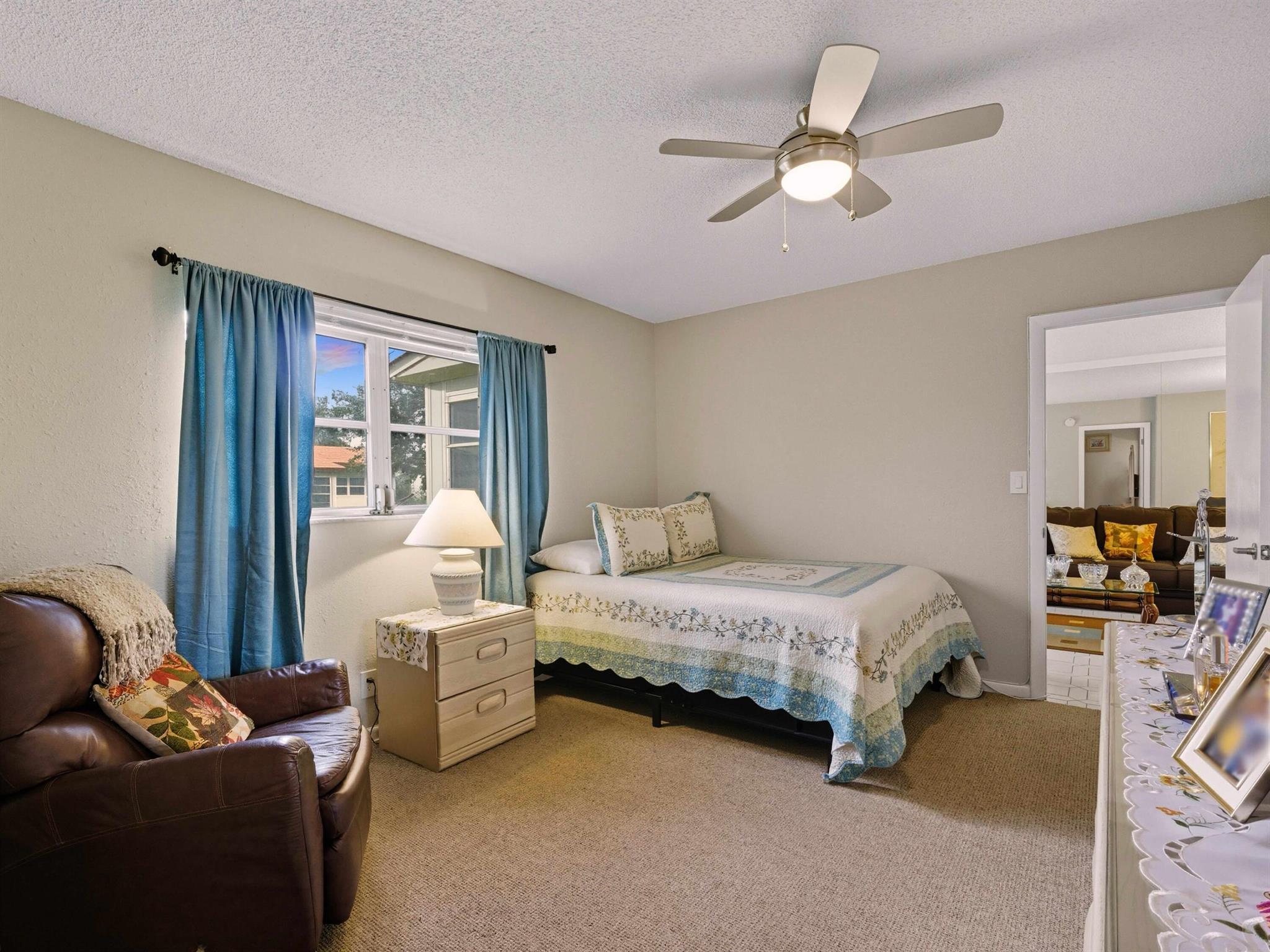 ORIOLE GARDENS TWO 67 CON - Residential