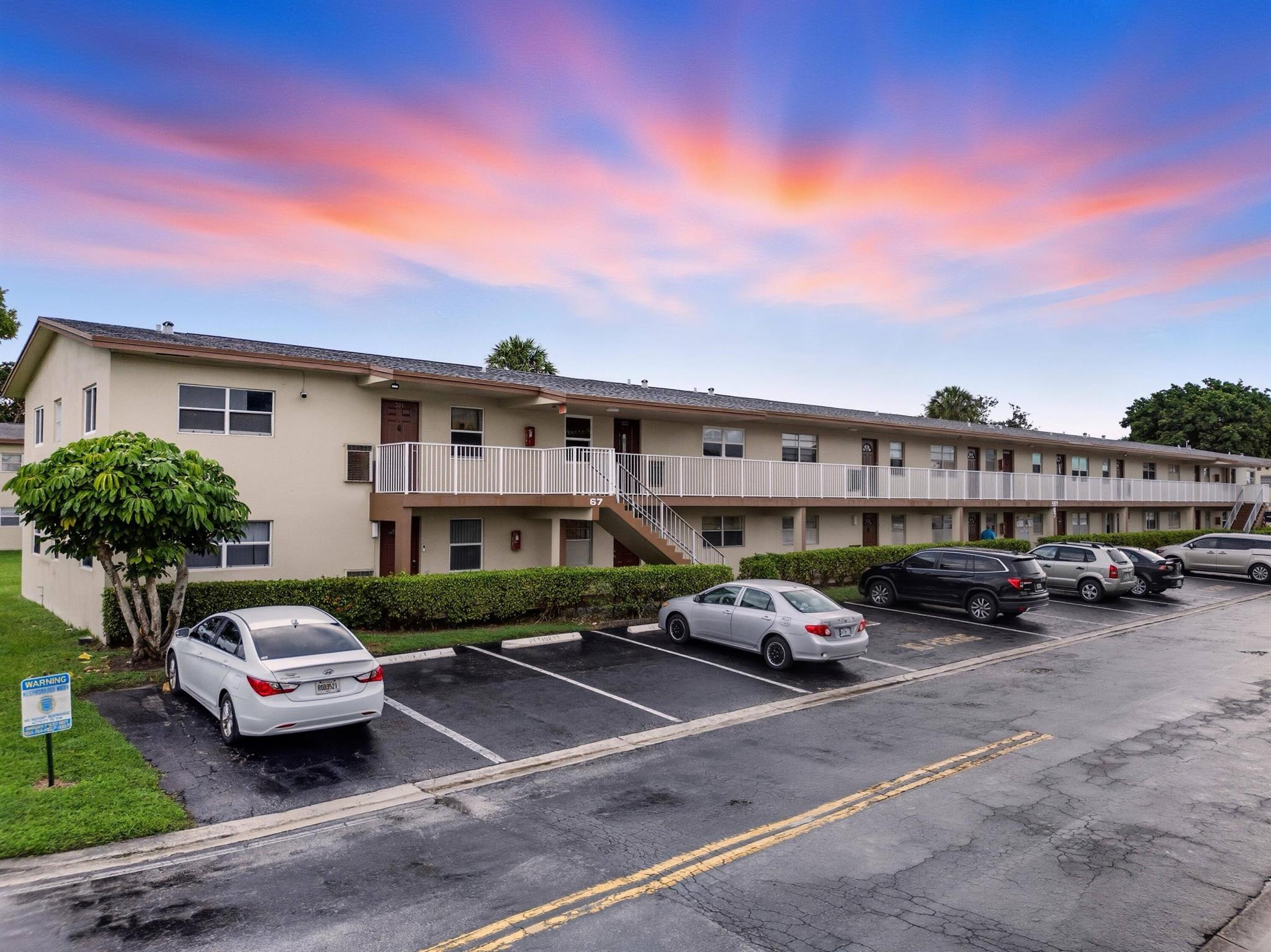 ORIOLE GARDENS TWO 67 CON - Residential