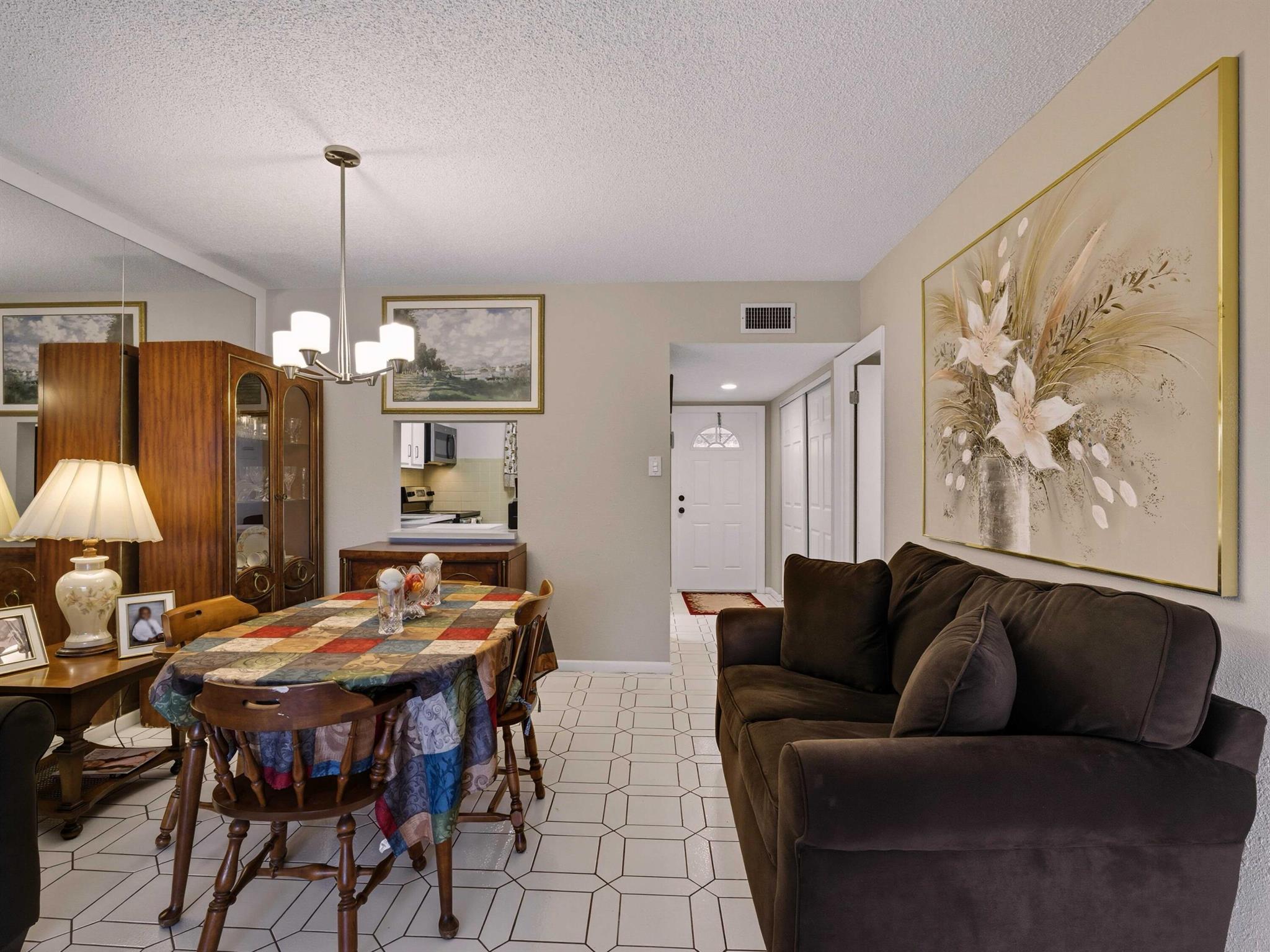 ORIOLE GARDENS TWO 67 CON - Residential