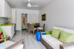 Palm Beach Stratford Cond - Residential