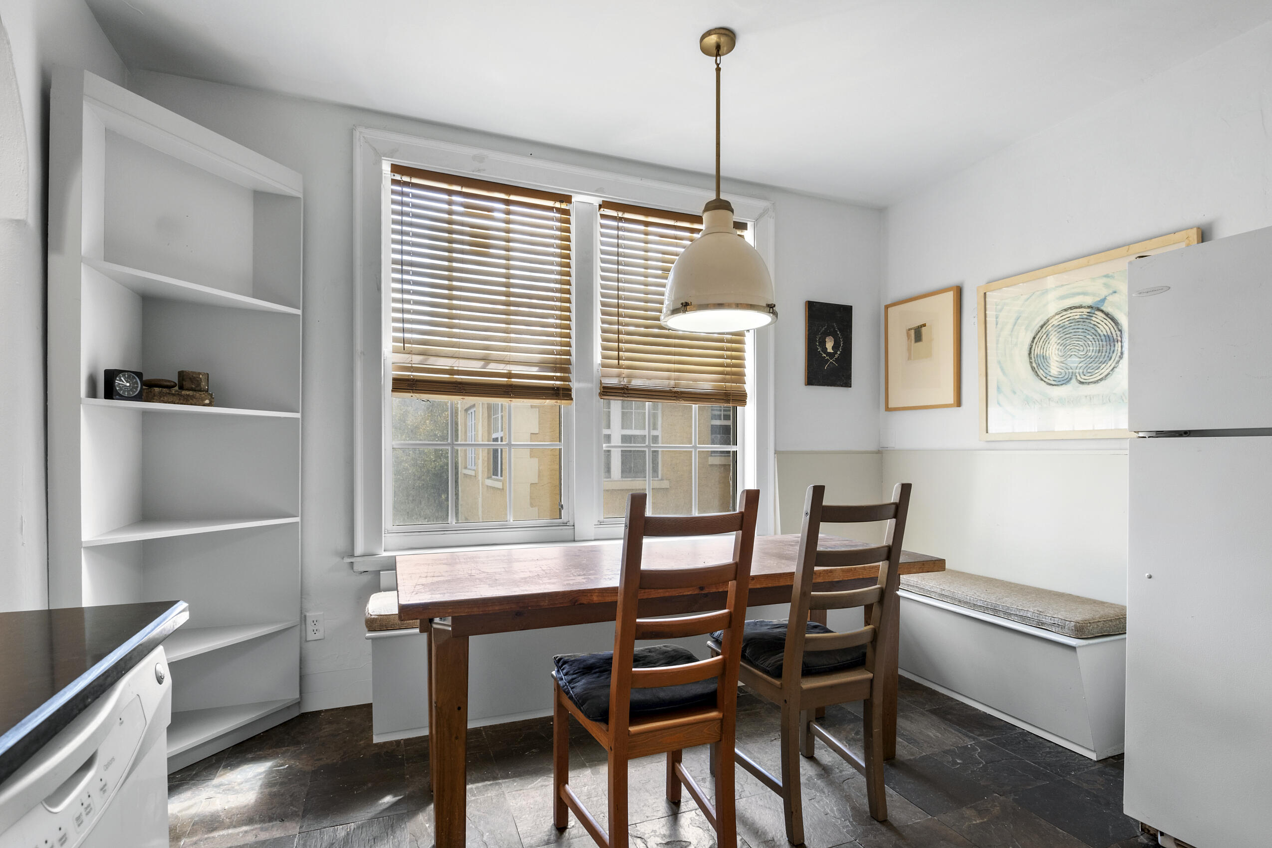 BEVERLY TERRACE MANOR CONDO - Residential