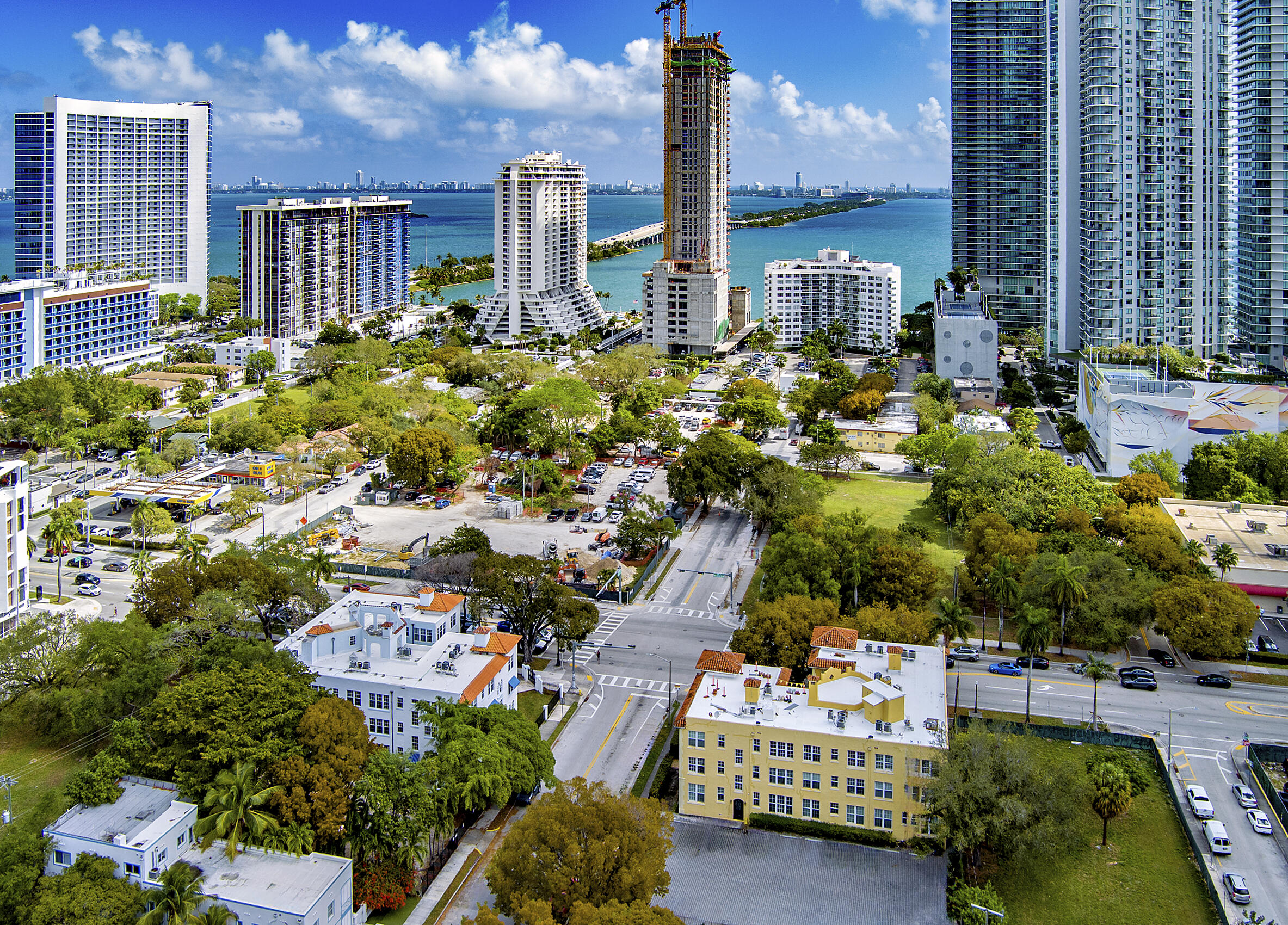 BEVERLY TERRACE MANOR CONDO - Residential