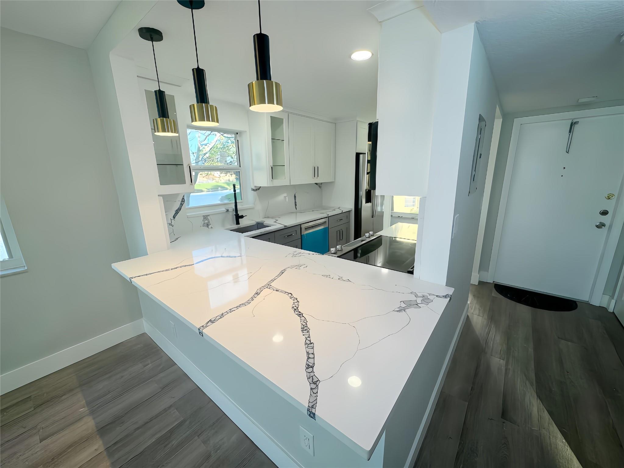 Bermuda Club - Residential