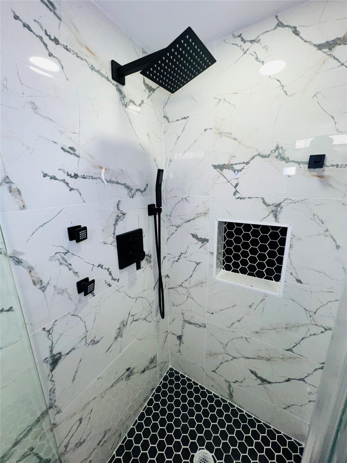 Bermuda Club - Residential