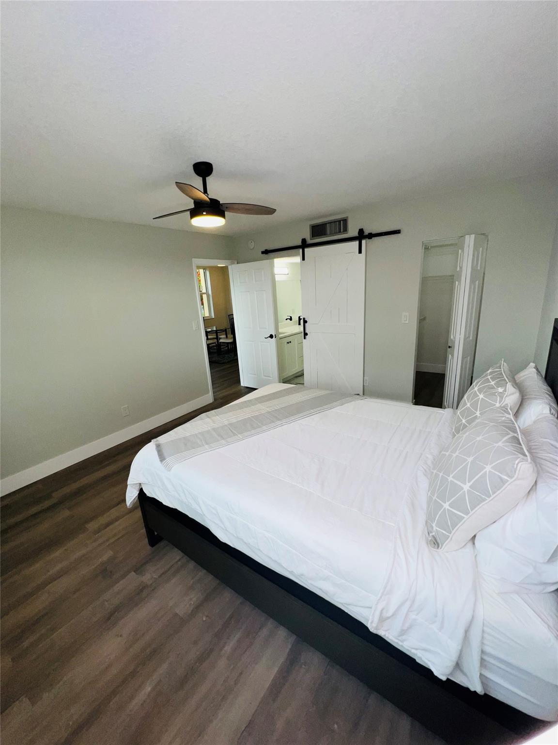 Bermuda Club - Residential