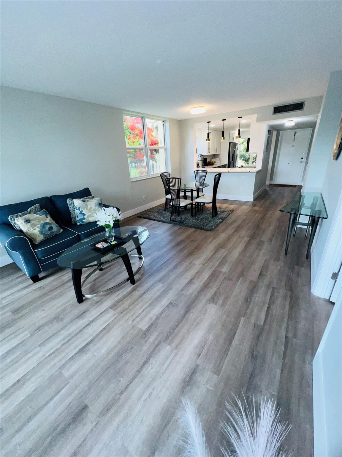 Bermuda Club - Residential