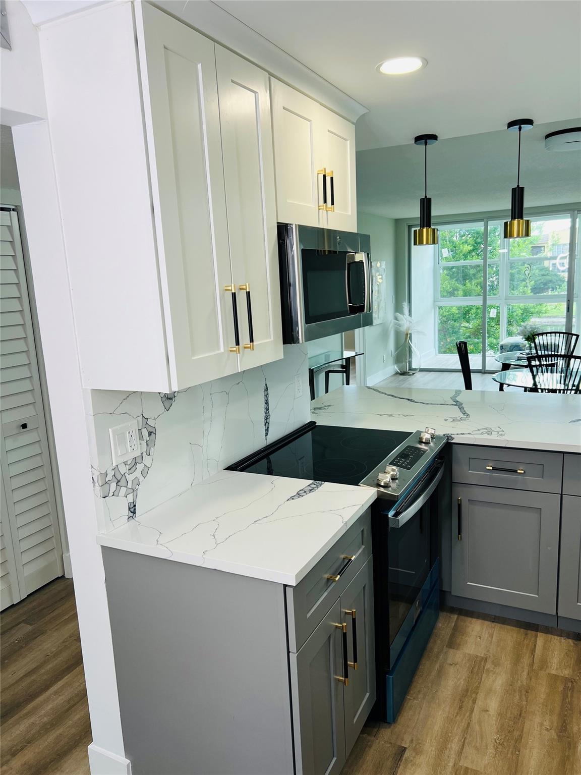 Bermuda Club - Residential