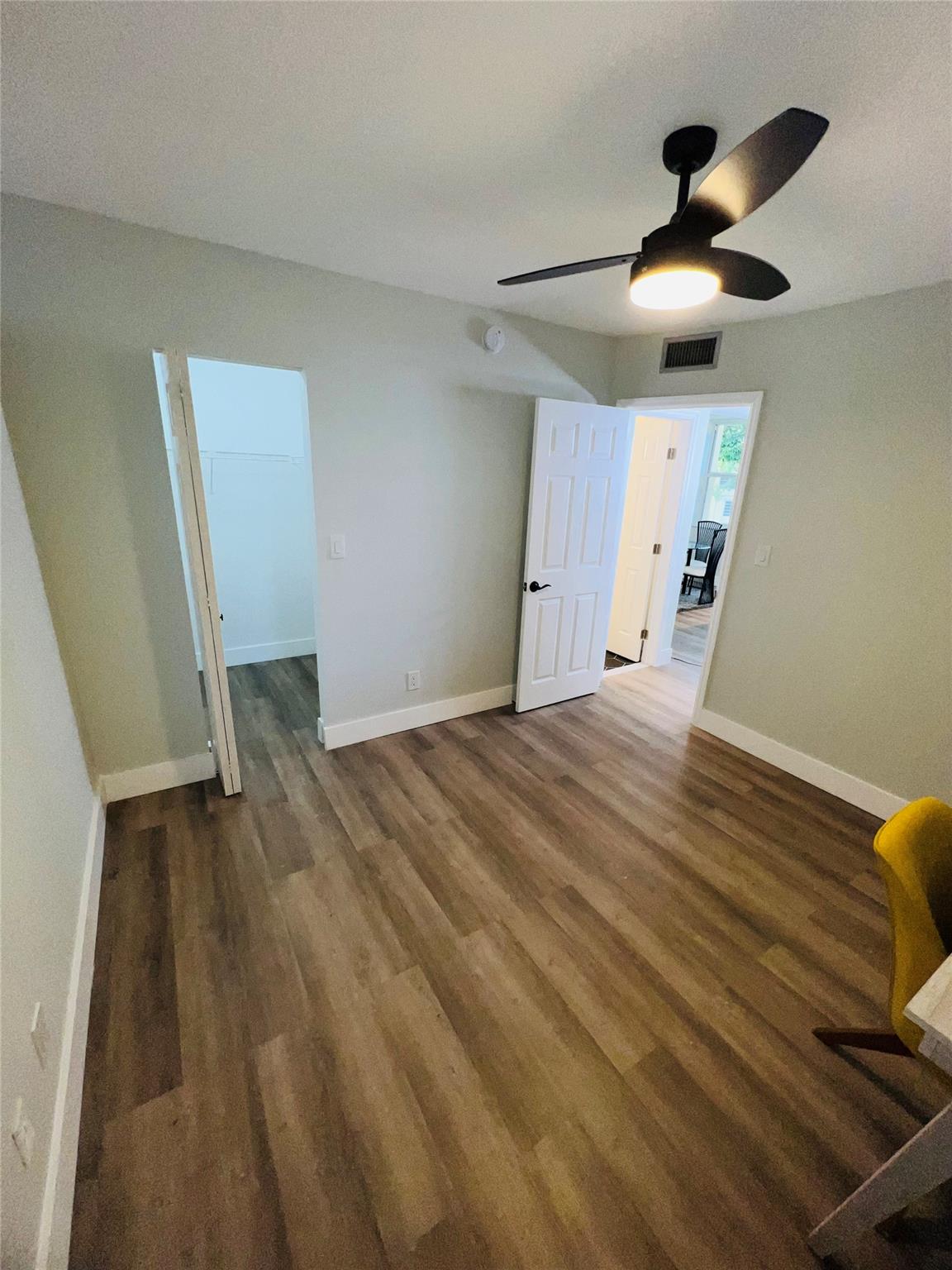 Bermuda Club - Residential