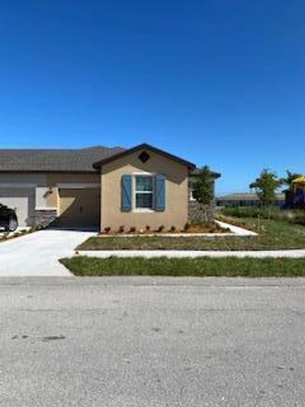 Photo of 1638 Merriment Way, Fort Pierce, FL 34947 (MLS # R10801054)