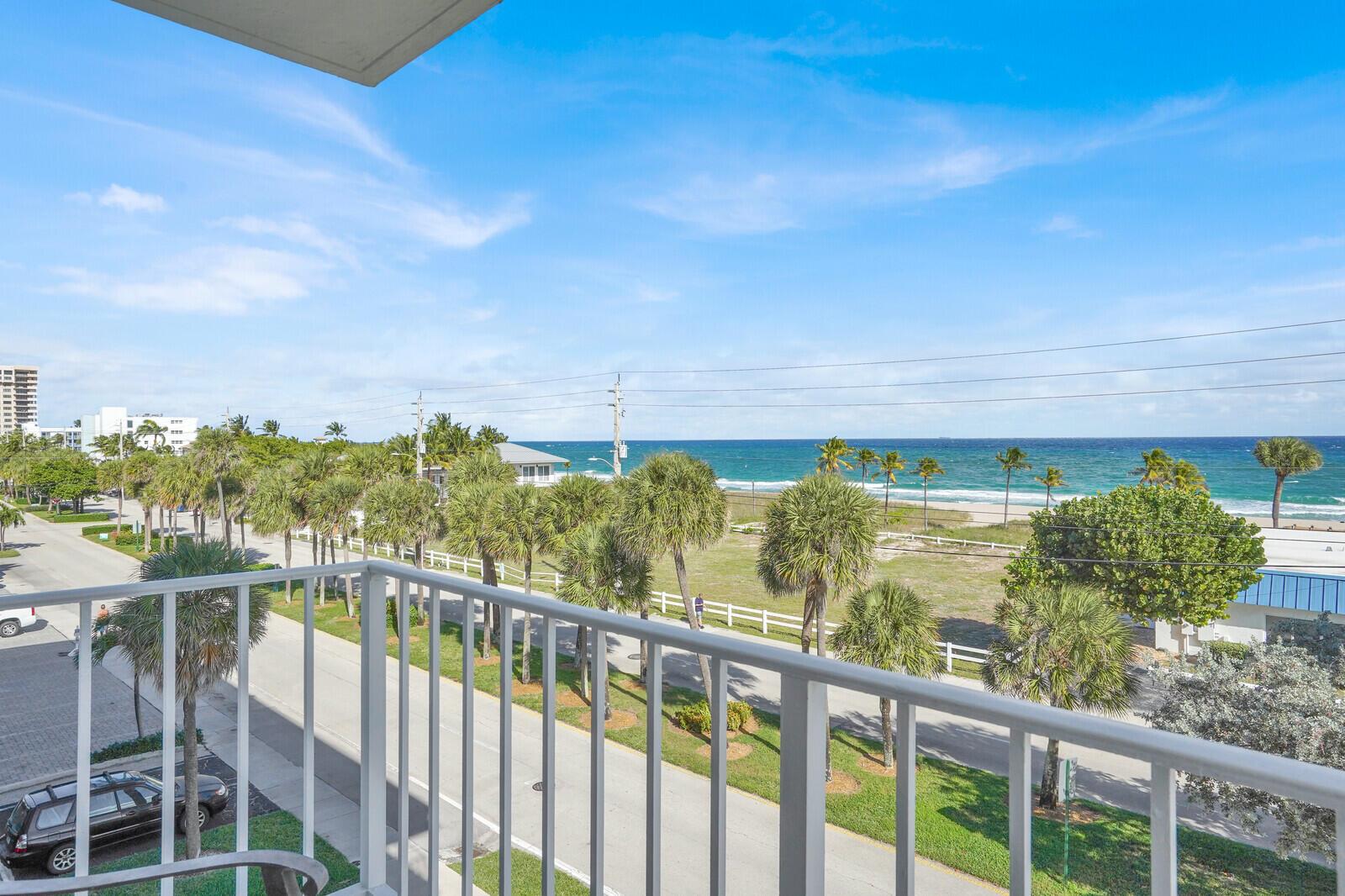 LEISURE MAR CONDO - Residential