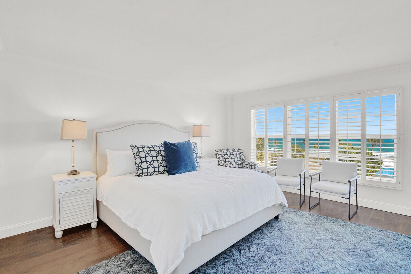 LEISURE MAR CONDO - Residential