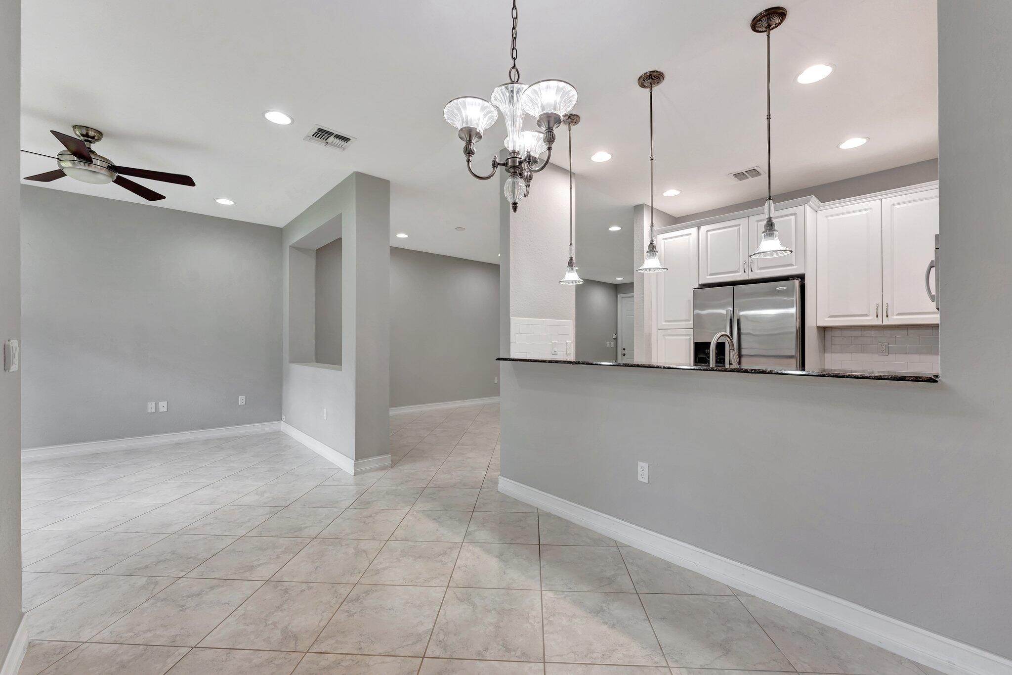 10850 NW 74th Drive