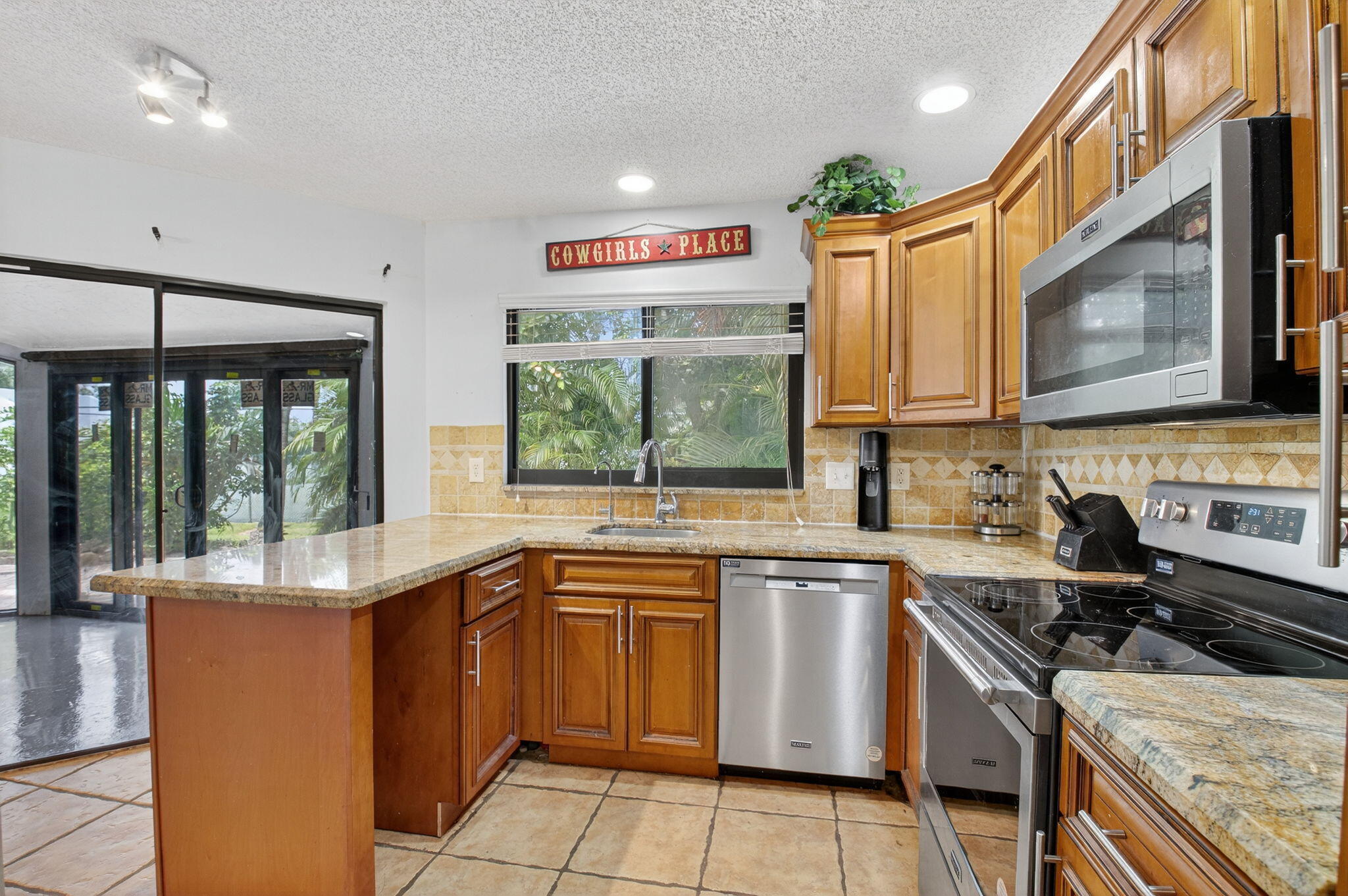 RAINBERRY PARK 2 - Residential
