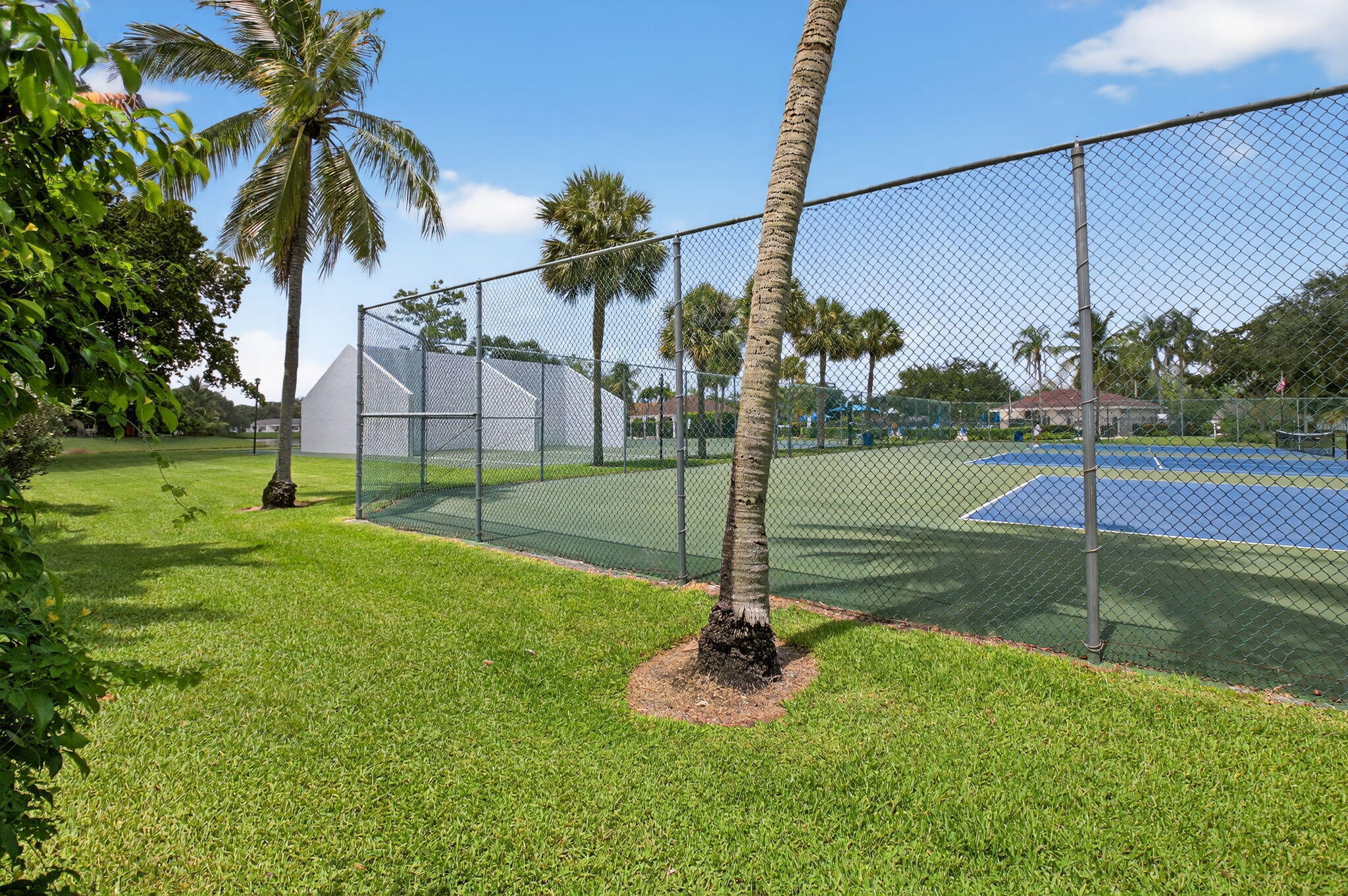 RAINBERRY PARK 2 - Residential