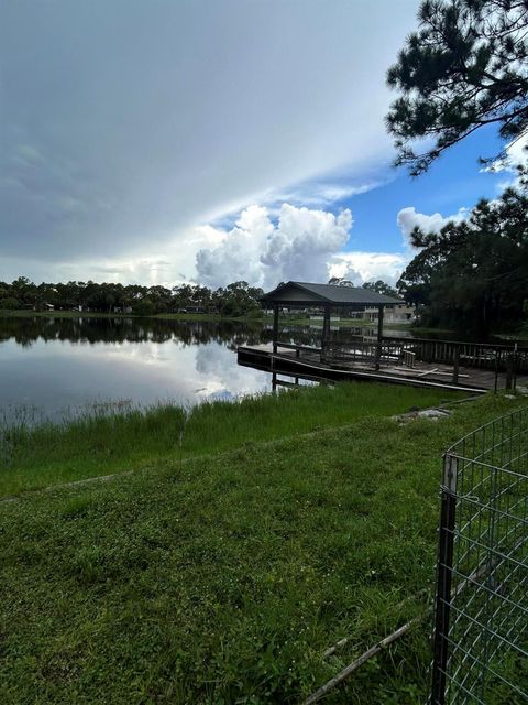 A home in Clewiston