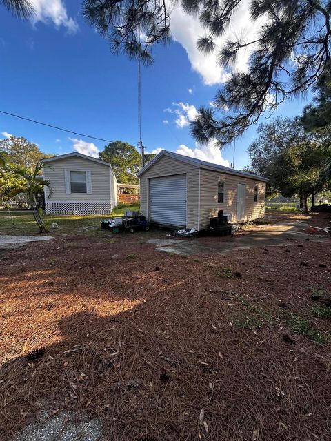 A home in Clewiston