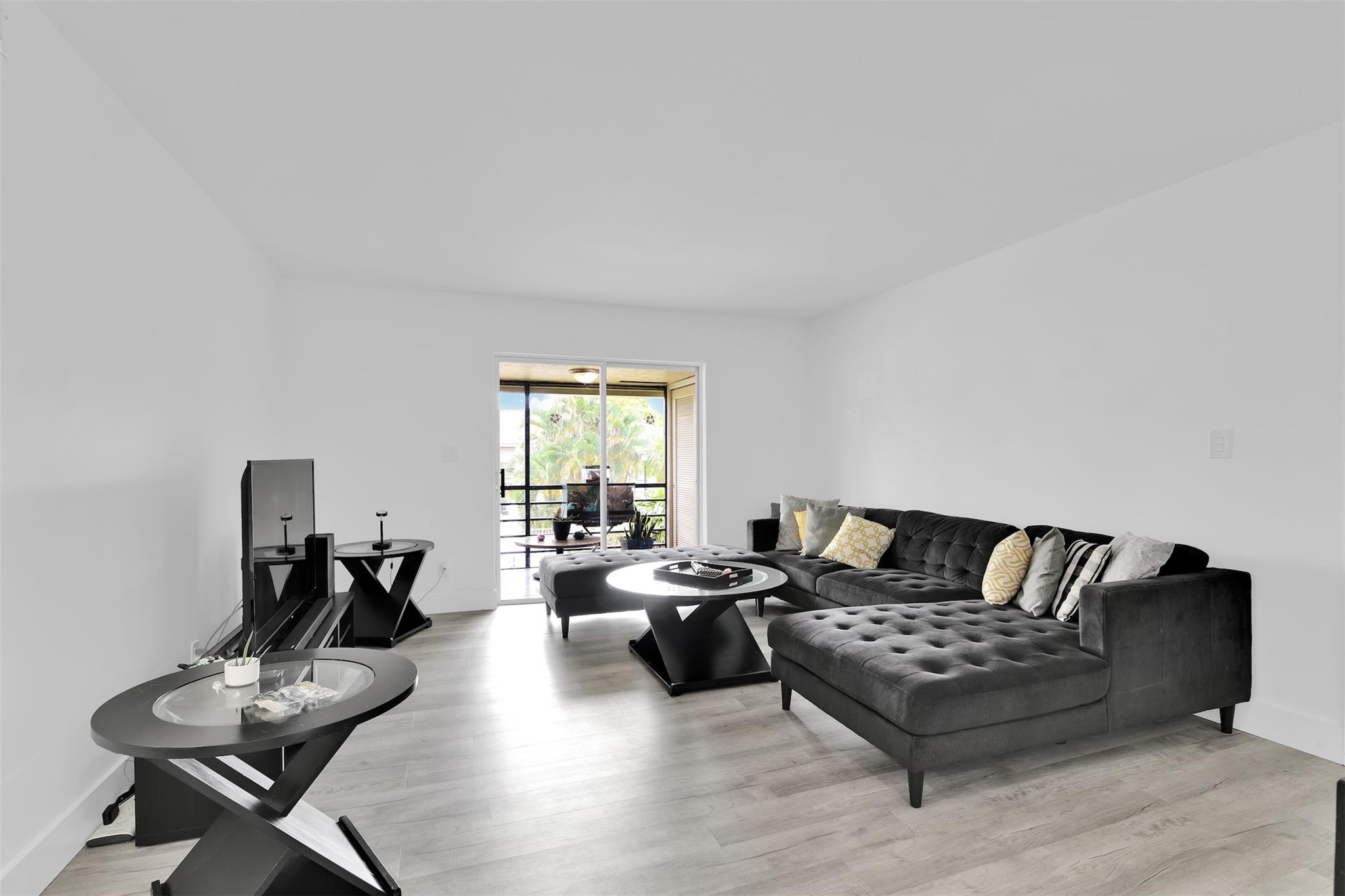 1124 NW 13th Street 206A
