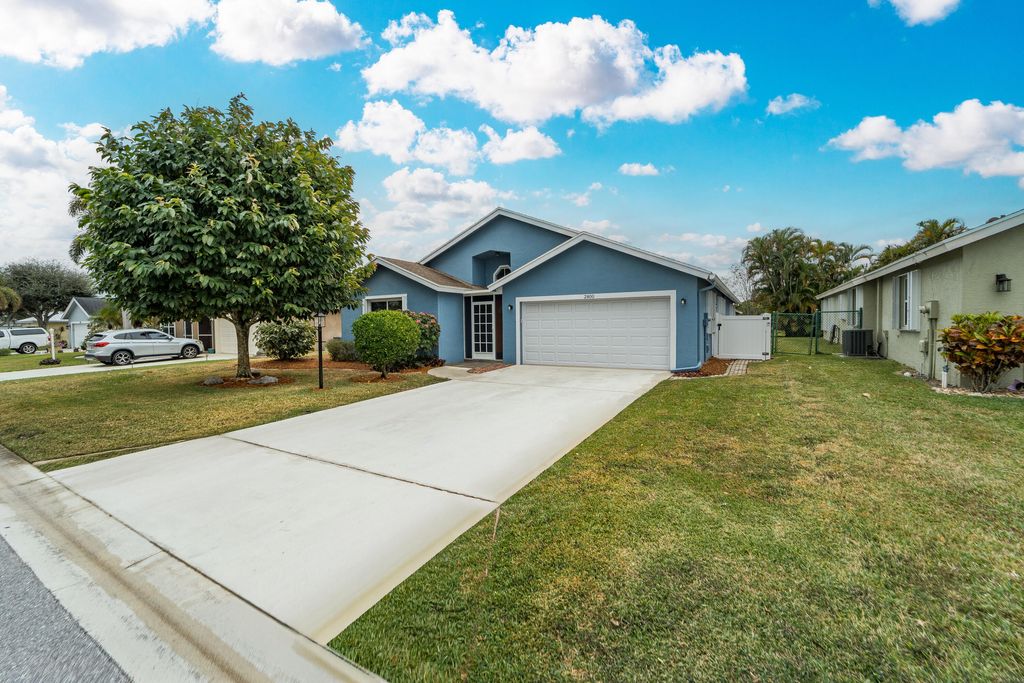 Photo of 2800 SW Montego Terrace, Stuart, FL 34997 (MLS # R11160127)