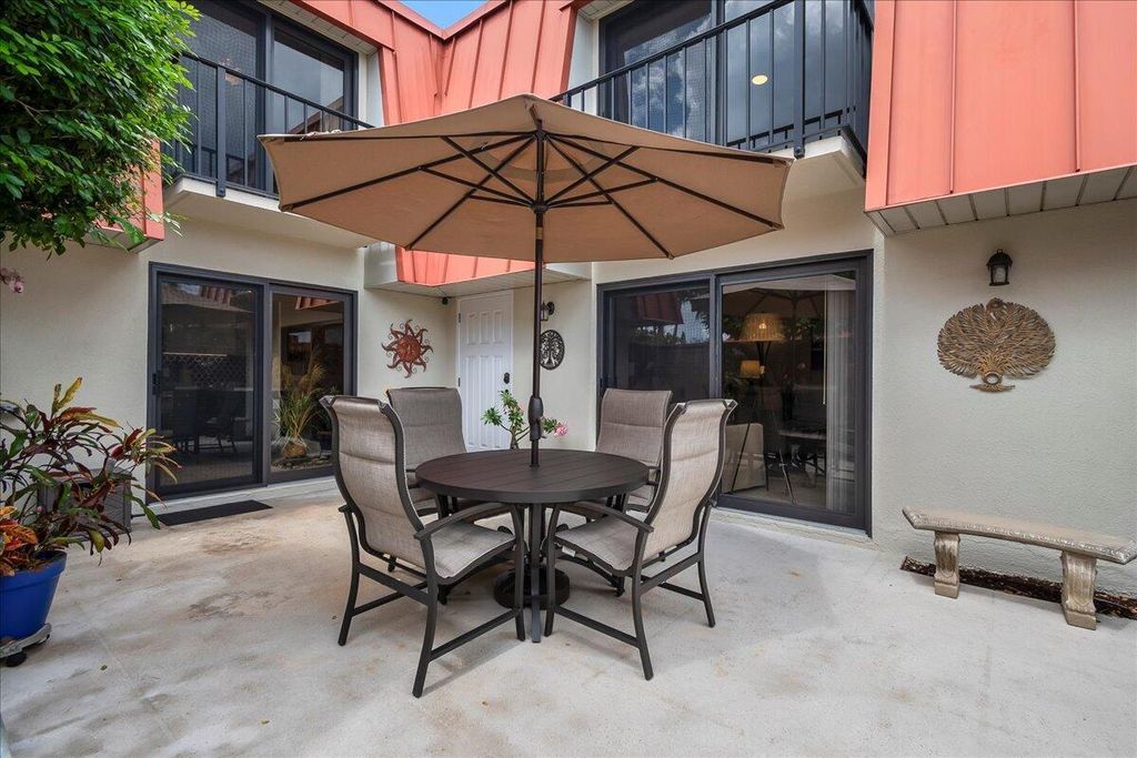 Photo of 3250 Meridian Way S #B, Palm Beach Gardens, FL 33410 (MLS # R11121126)