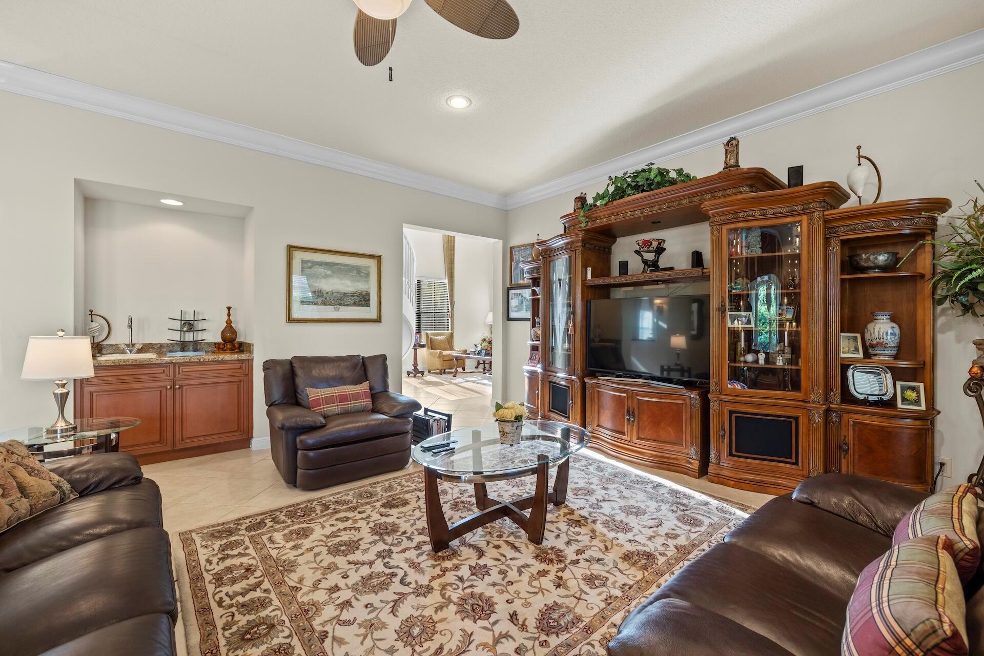 ISLES AT WELLINGTON 4 - Residential Lease