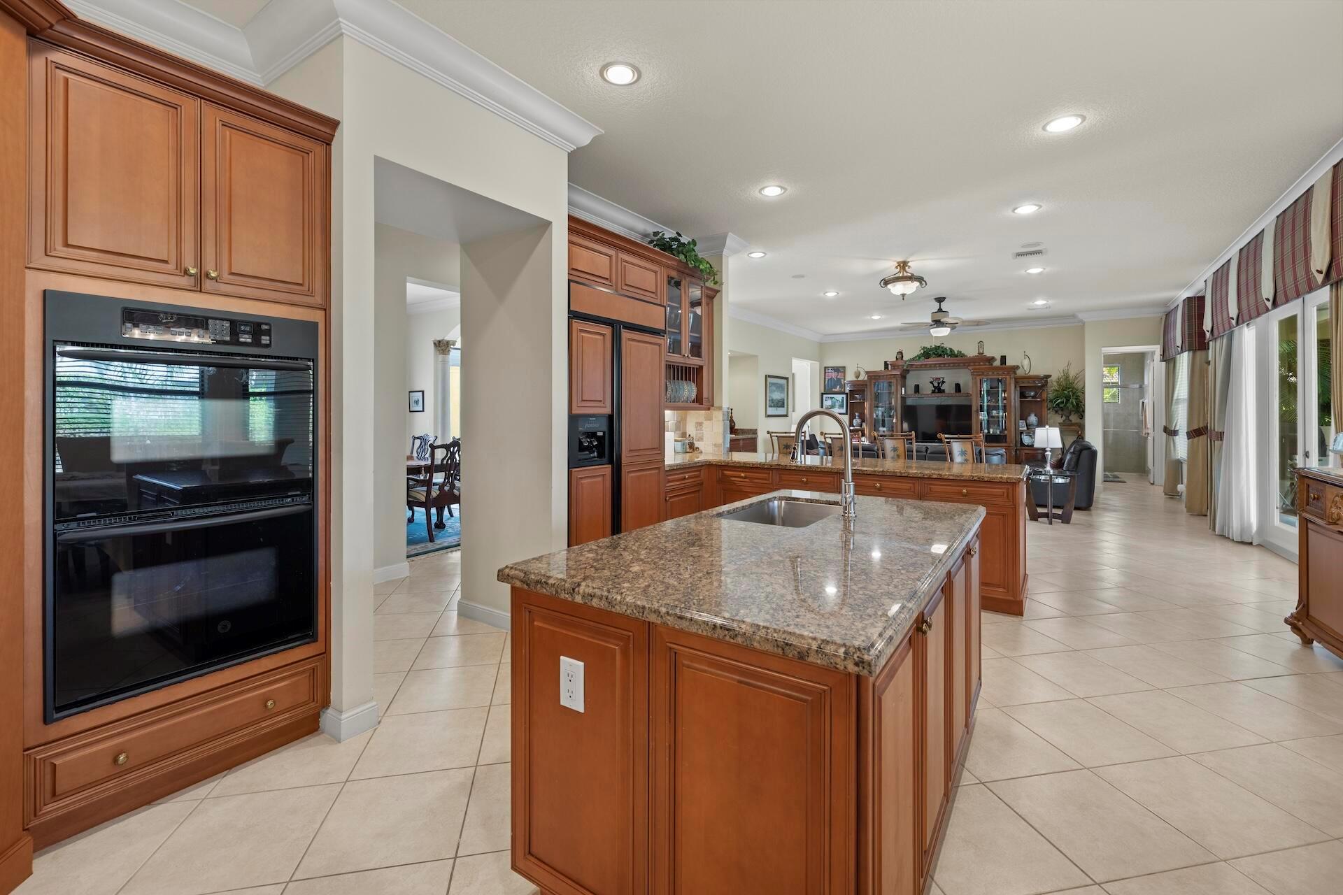 ISLES AT WELLINGTON 4 - Residential Lease