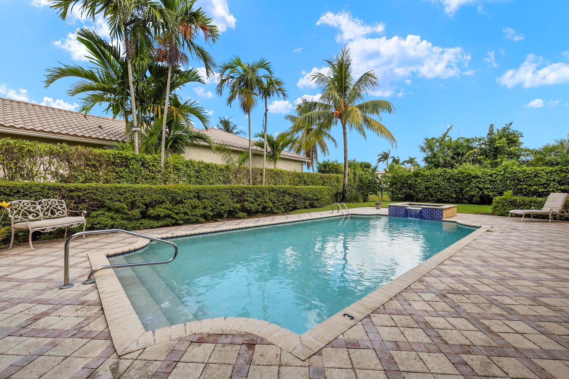 ISLES AT WELLINGTON 4 - Residential Lease