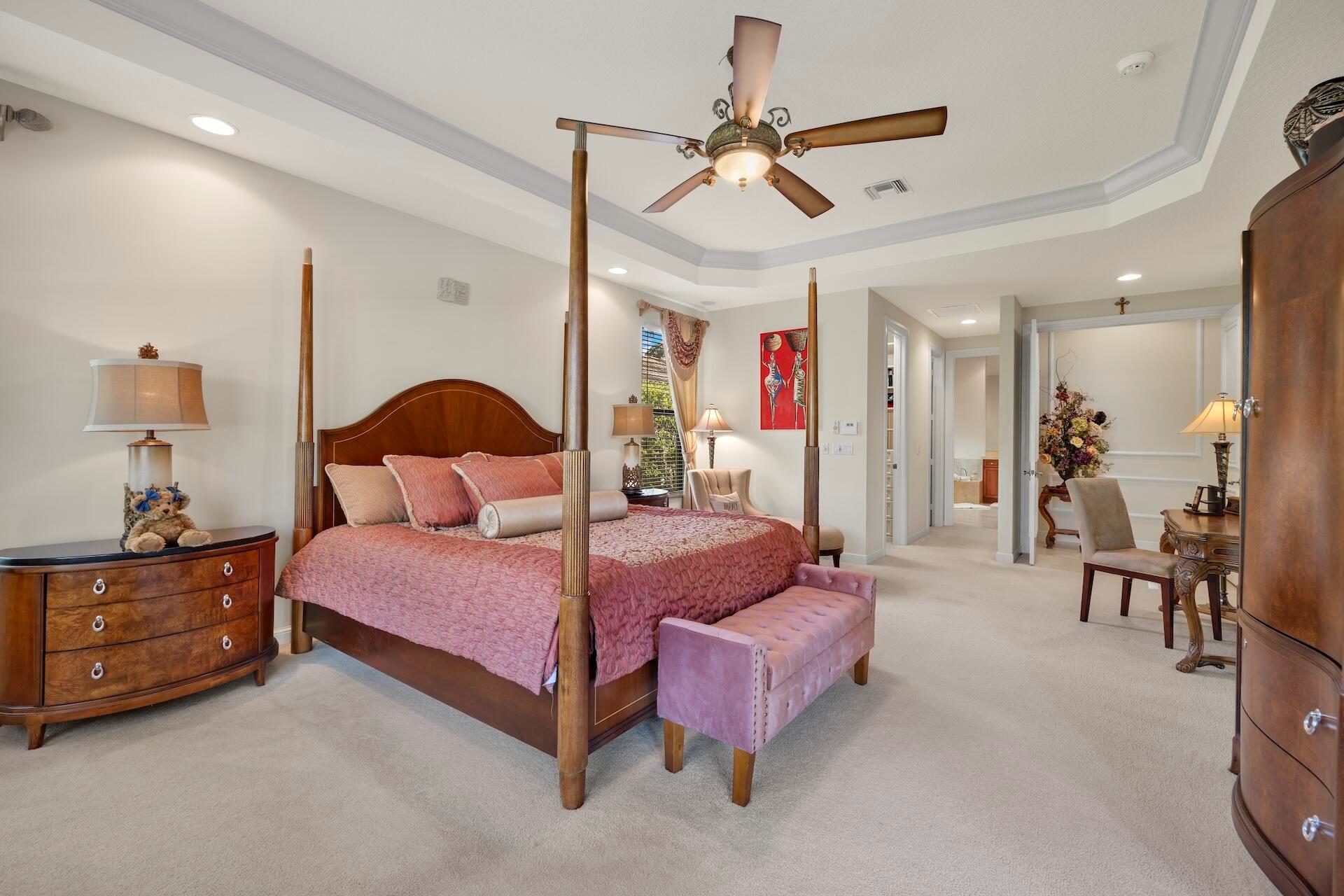 ISLES AT WELLINGTON 4 - Residential Lease