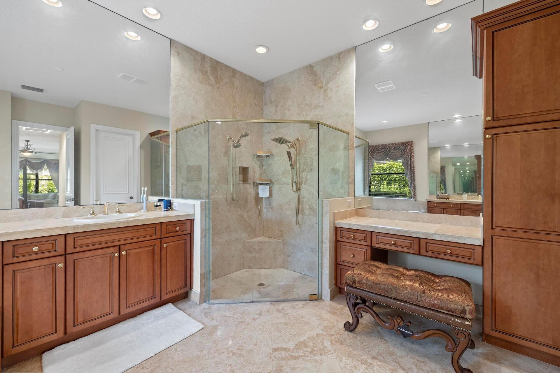 ISLES AT WELLINGTON 4 - Residential Lease