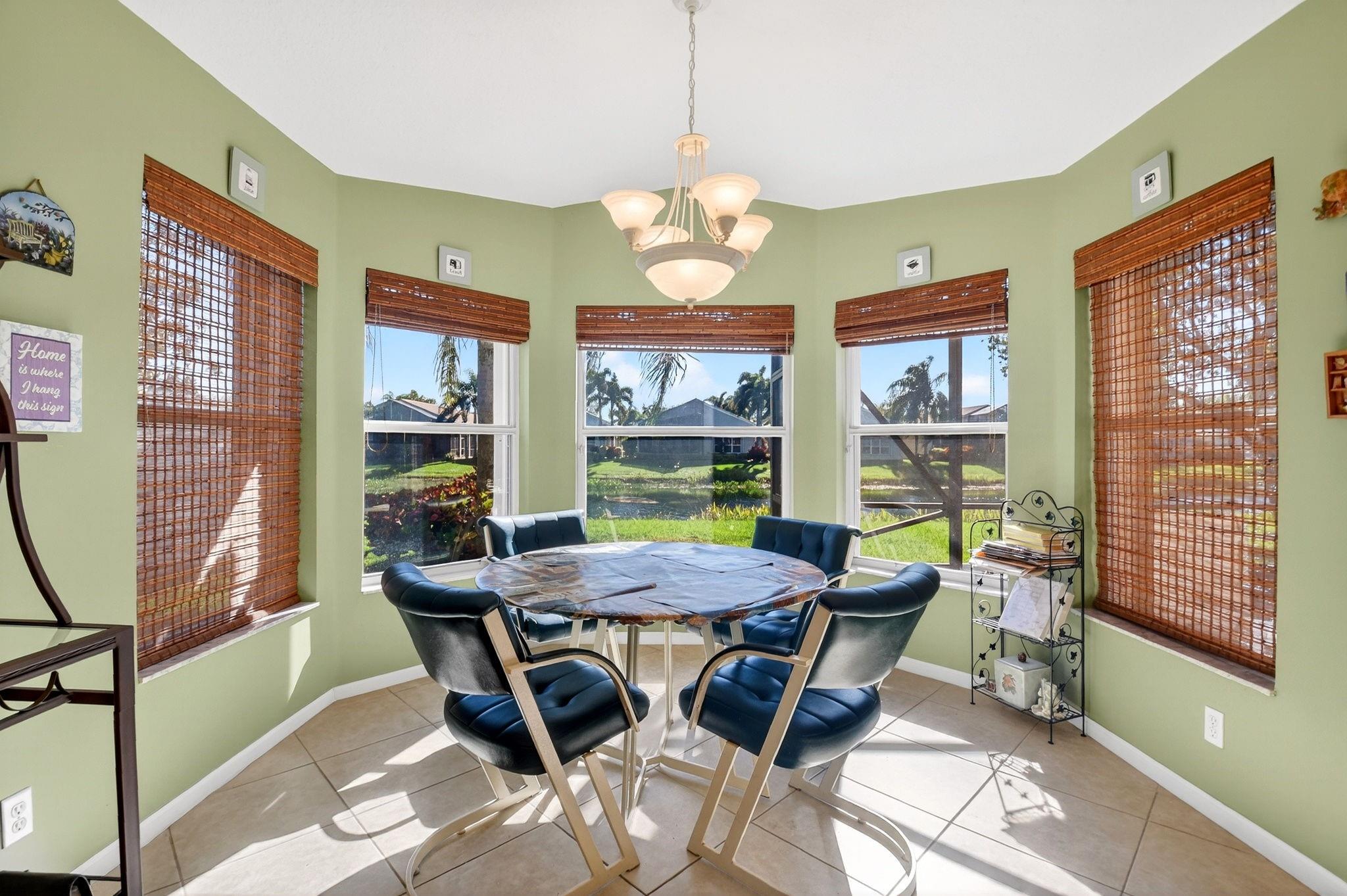 Valencia Shores 03 - Residential