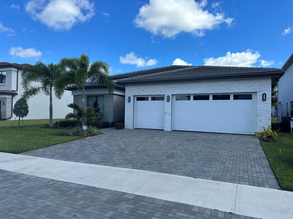 Photo of 17094 Rainbow Falls Trail, Boca Raton, FL 33496 (MLS # R10934655)
