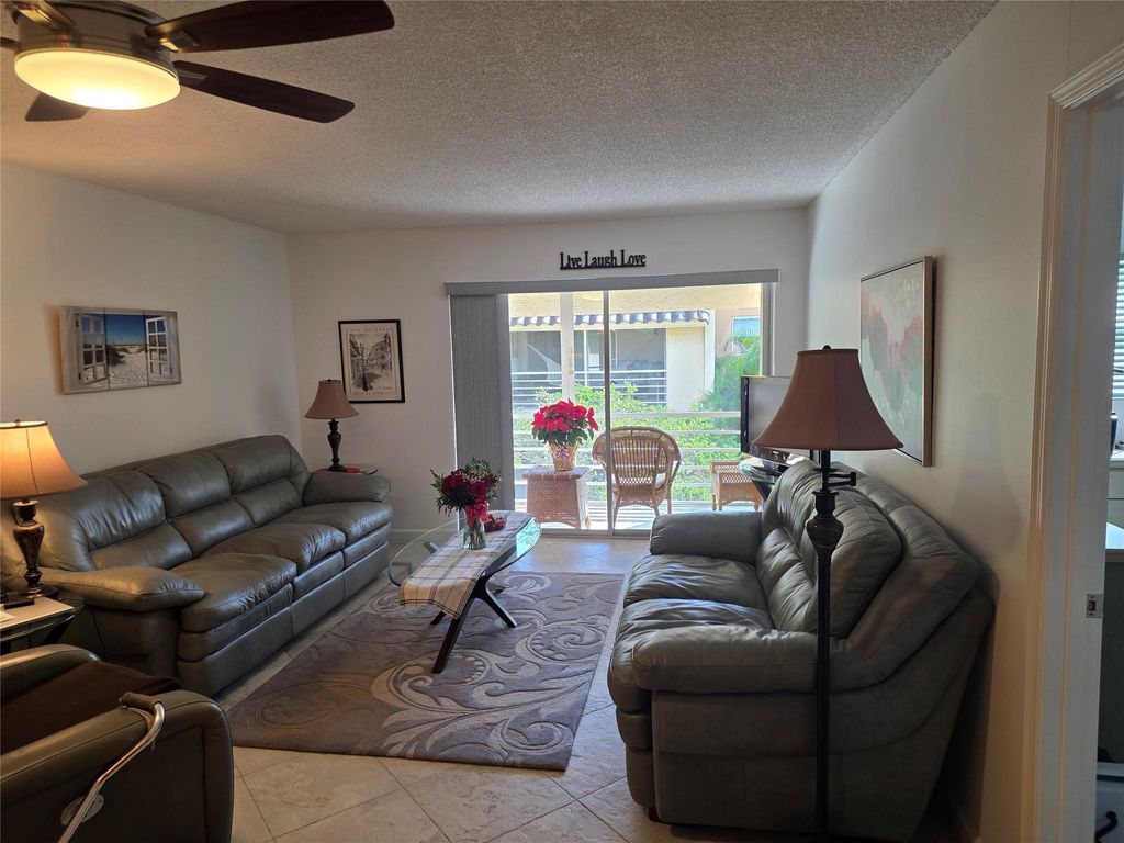 Photo of 959 SE 2nd Avenue #239, Deerfield Beach, FL 33441 (MLS # F10552723)