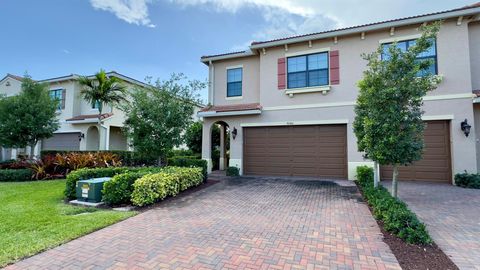 9486 Glider Way Boca Raton FL 33428